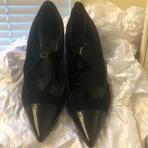 Suede with patent details high heels